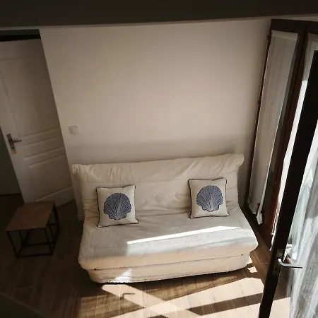 Hébergement de vacances Charmante Maisonette - Piscine Chauffée&à 10 Min Avant Pied De La *